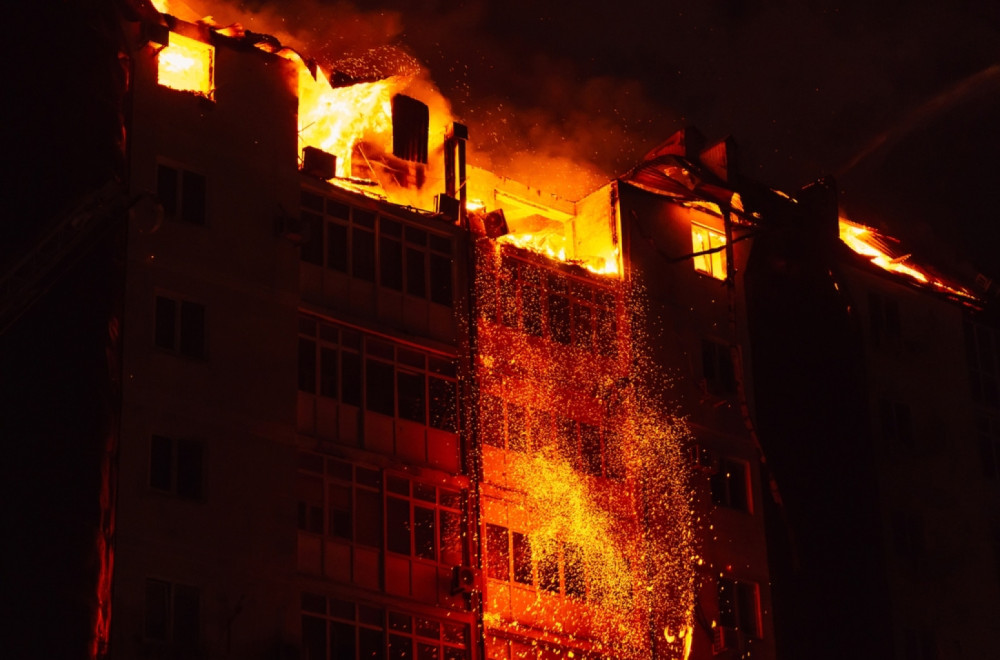 Žestok udar Rusa: Navođene bombe pogodile grad; Broje se mrtvi; Putin u problemu? FOTO/VIDEO