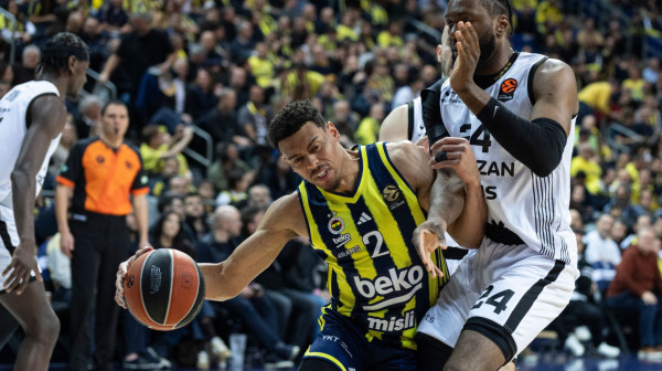 Partizan ne da prednost!