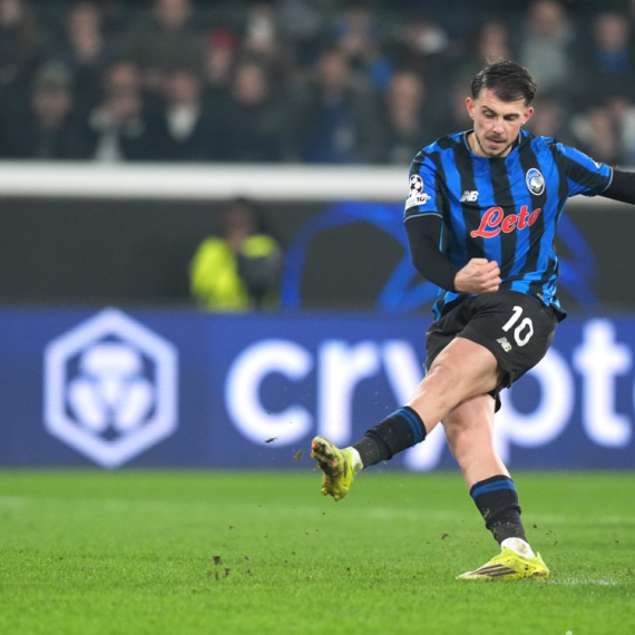 Samardžić "skinuo pauka" u 98' i odveo Atalantu u osminu finala! VIDEO