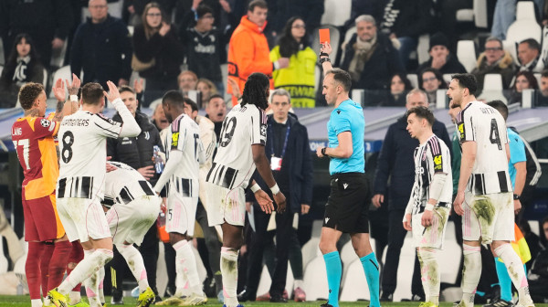 Monako se raspao za 8 minuta – Juventus pred senzacijom sa igračem manje!