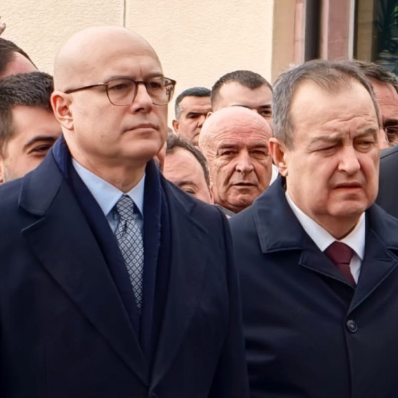 Vučević uputio podršku Dačiću; "Ivice, druže, bori se!"