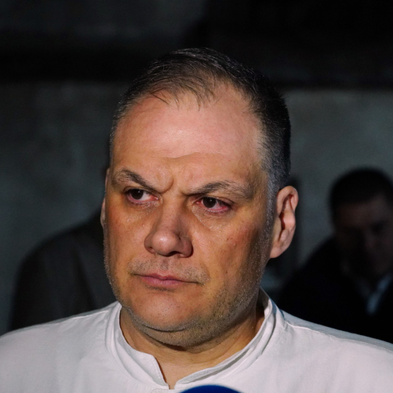 Ponovo se oglasio doktor koji leči Dačića: "Priključen je na respirator; Suviše rano da prognoziram bilo šta"