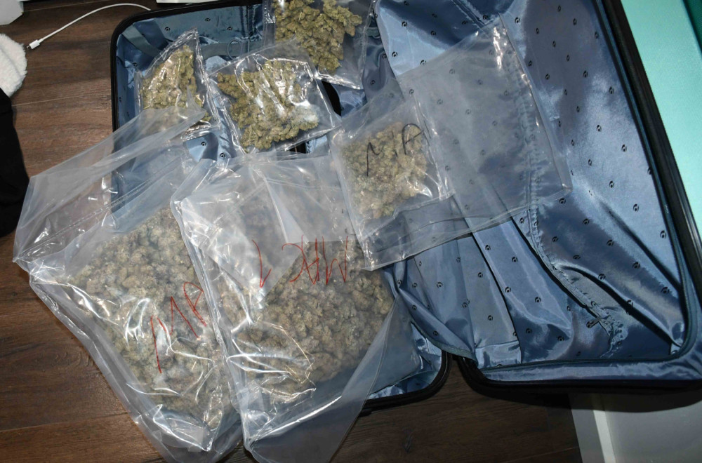 Uhapšen Nišlija: U automobilu i stanu mu pronađena veća količina droge