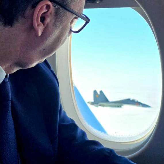 Najveće počasti za Vučića u Kazahstanu, Brnabić kod danskog kralja; Vukelić: Napori blokadera urodili plodom