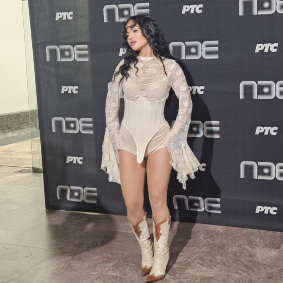 Učesnica PZE ponela kombinaciju koja savršeno oslikava njenu pesmu FOTO