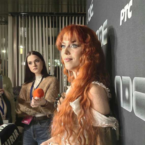 PZE večeras ima i jednu šumsku vilu: Ova žena je nestvarna FOTO