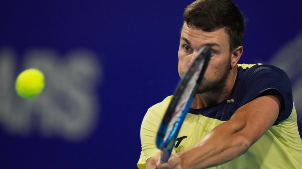 Kecmanović opet blistao u Akapulku – meč završen na retko viđen način! VIDEO