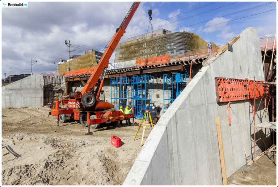 Poznato kada će biti završen podvožnjak na Novom Beogradu FOTO