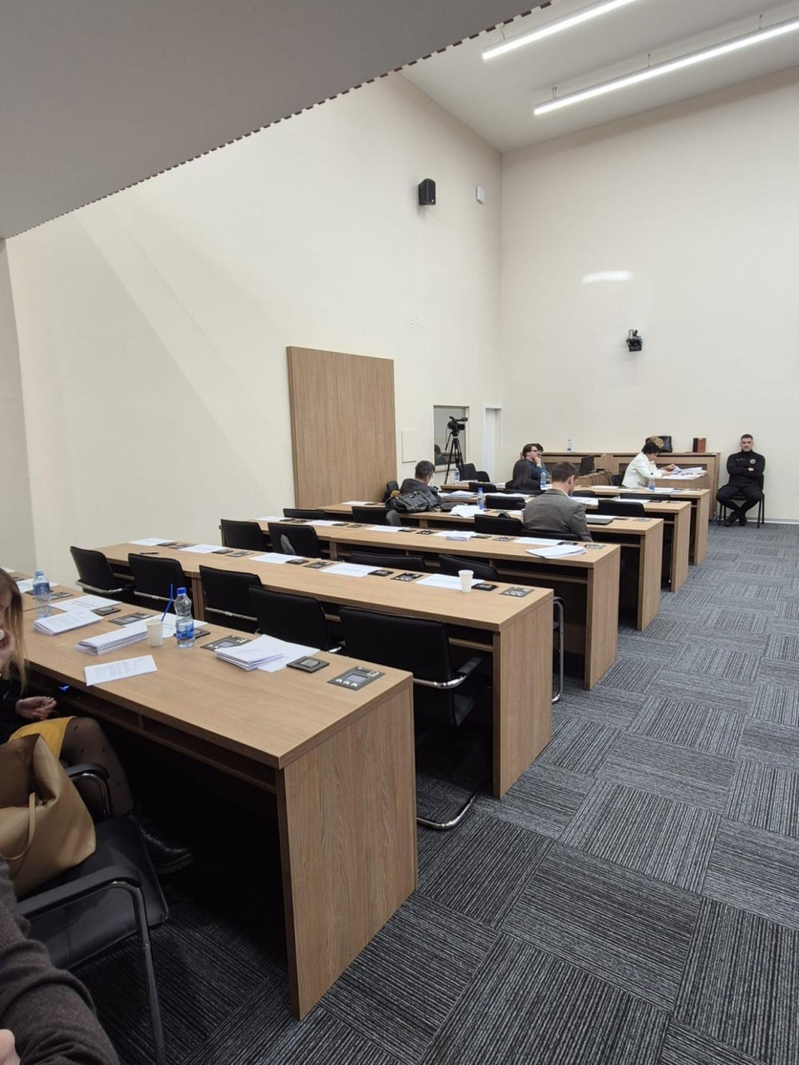 Mirković: Današnja sednica Skupštine grada pokazuje odnos opozicije prema građanima; Od 46, došlo njih 5 FOTO