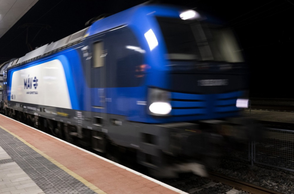 Šine spremne, kompozicije jure 160 na sat: Teret već saobraća prugom ka Beogradu FOTO