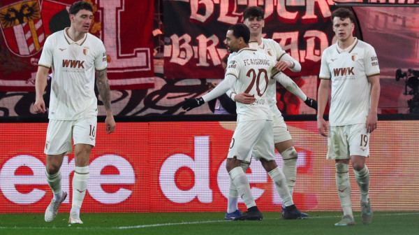 Augsburg slavio protiv Kelna