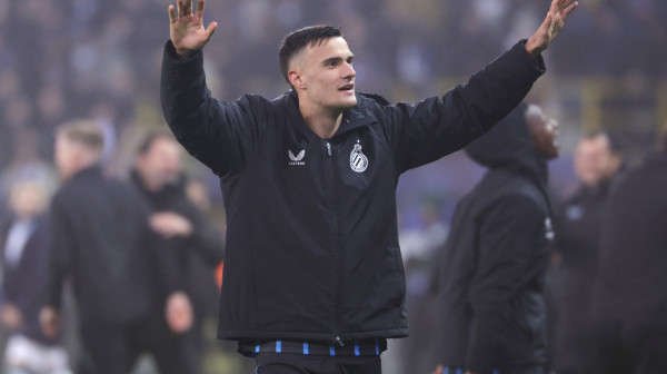 Simeone pokazao prstom ka Aleksandru Stankoviću!