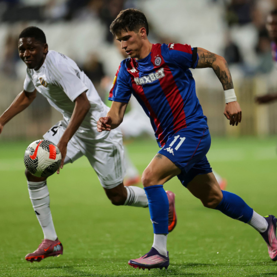 Produžio ugovor, pa se seli u Austriju?