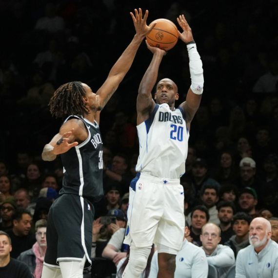 Jokić dobija novog saigrača – Denver hoće Midltona