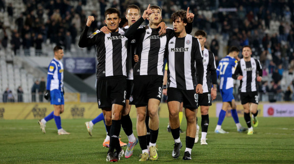 Partizan poveo