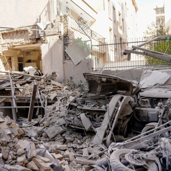 Izrael i SAD gađali školu za devojčice u Iranu; Najmanje 85 mrtvih – među njima i učenice VIDEO