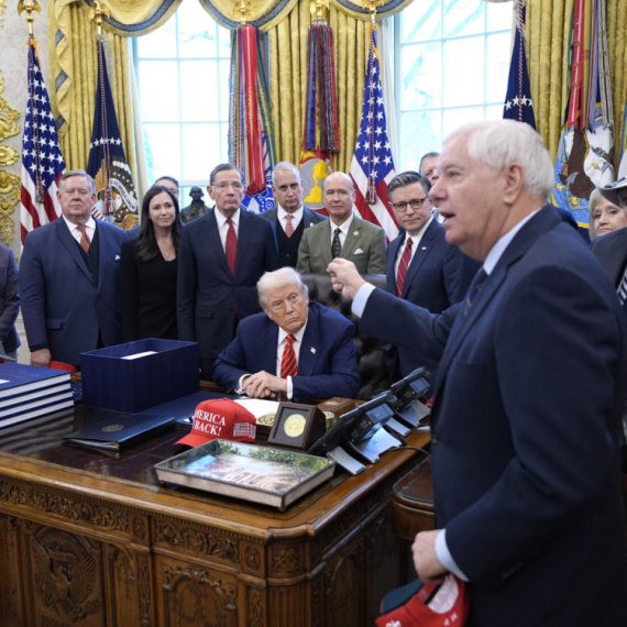 Trampov saveznik napao Evropu zbog Irana; "Patetični ste"