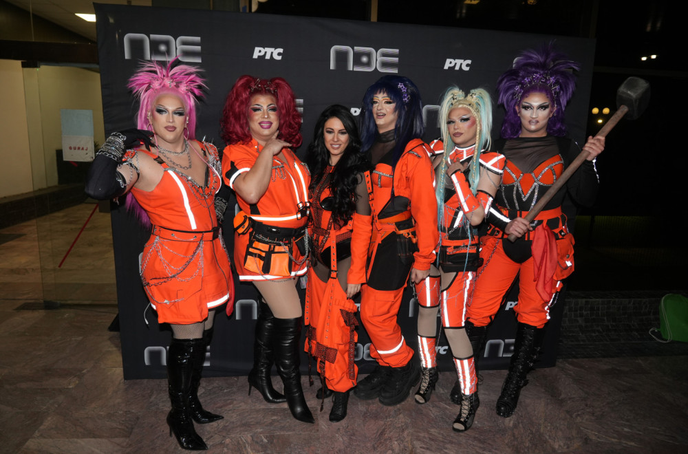 Adrenalin na sceni: U studiju puca staklo; Favoriti na redu FOTO/VIDEO