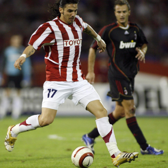 Bivši fudbaler Zvezde "zarobljen" u Dubaiju: "Bomba je eksplodirala na 50 metara od nas"