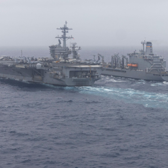 Iran napao američki nosač aviona? Javili se Amerikanci FOTO