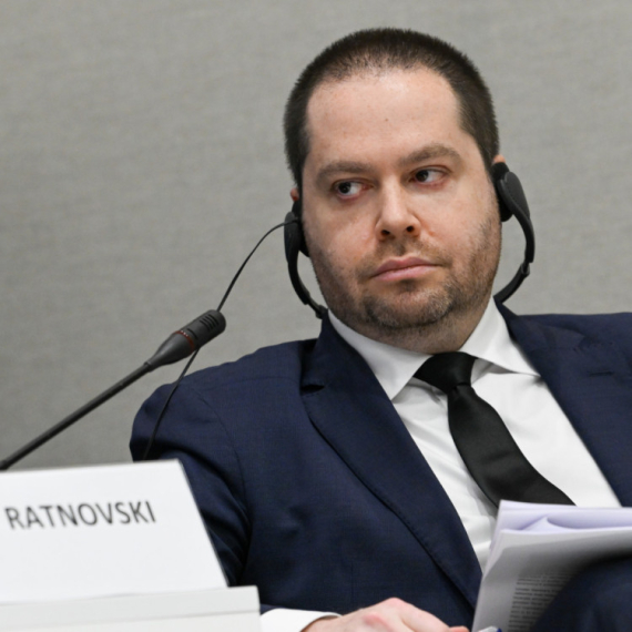 "Srbija će ubrzati rast ove i naredne godine kroz investicije i prihode od Ekspa"