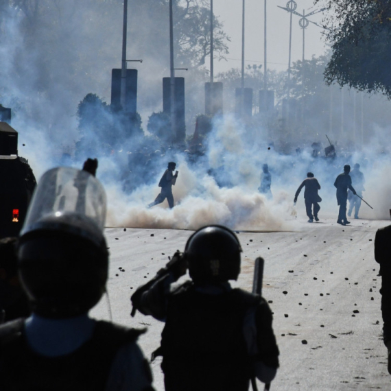 "Smrt Americi, smrt Izraelu"; Bliski istok gori zbog Irana – najmanje 23 mrtvih u Pakistanu FOTO/VIDEO