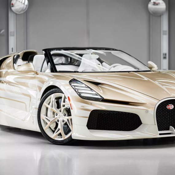 Najbrži kabriolet na svetu u boji kapućina: Jedinstveni Bugatti za posebnog kupca FOTO