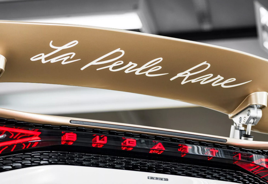 Najbrži kabriolet na svetu u boji kapućina: Jedinstveni Bugatti za posebnog kupca FOTO