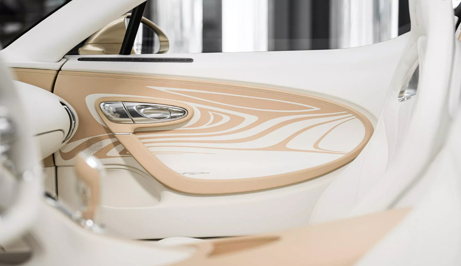 Najbrži kabriolet na svetu u boji kapućina: Jedinstveni Bugatti za posebnog kupca FOTO