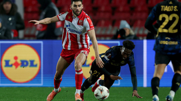 Tiknizjan u "ratu" sa bivšim klubom