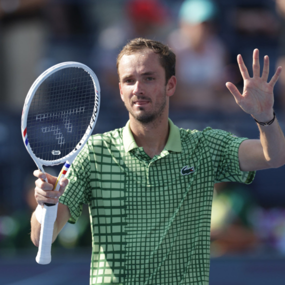 "Zarobljeni" teniseri u Dubaiju odbili alternative – ostaju gde su