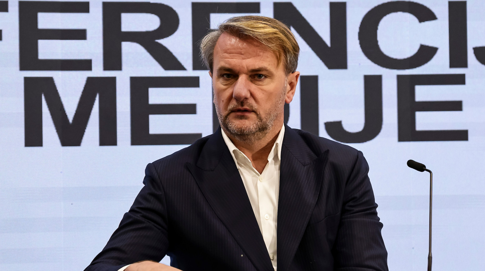 Mijailović: "Utakmica sa Dubaijem će biti odložena – ne možemo da određujemo igračima gde će da idu"