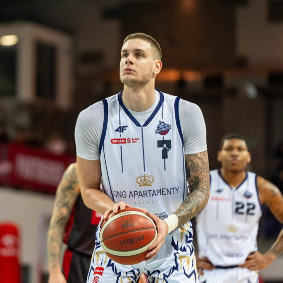 Bivši igrač Crvene zvezde verio poznatu Hrvaticu FOTO/VIDEO