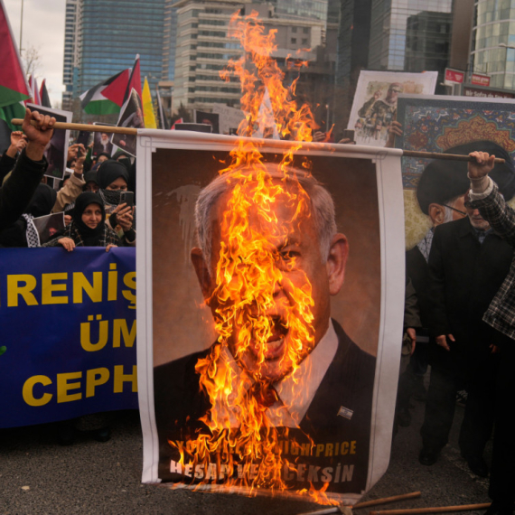 Pogođen kabinet Netanjahua; Njegova sudbina za sada nepoznata