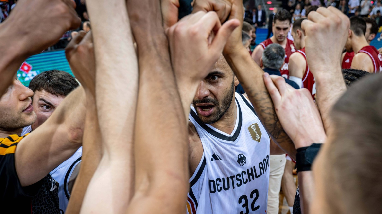 9.000 kilometara za 80 minuta košarke VIDEO