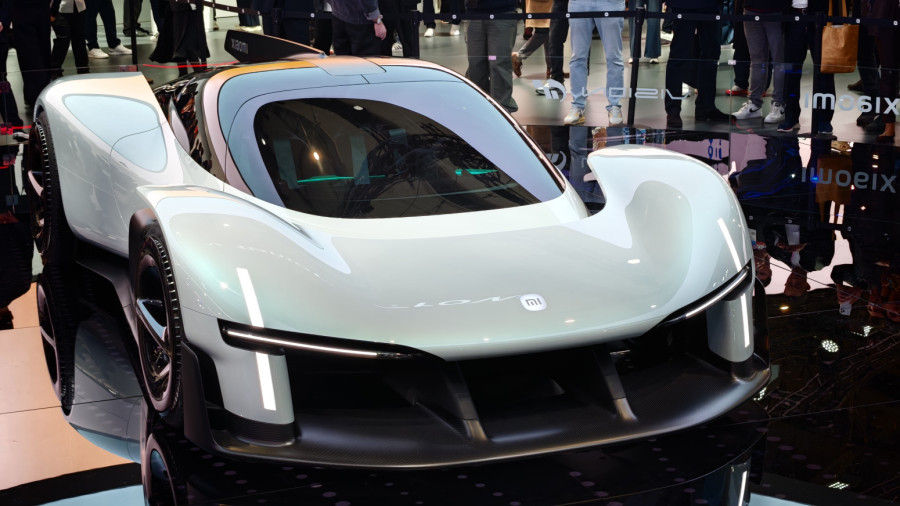 Automobil iz igrice pred našim očima: Xiaomi Vision Gran Turismo prikazan u Barseloni FOTO