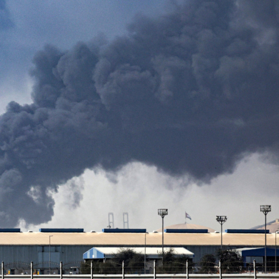 Australijanka i Britanka u Dubaiju snimale raketni napad: Ljudi zgranuti šta govore VIDEO