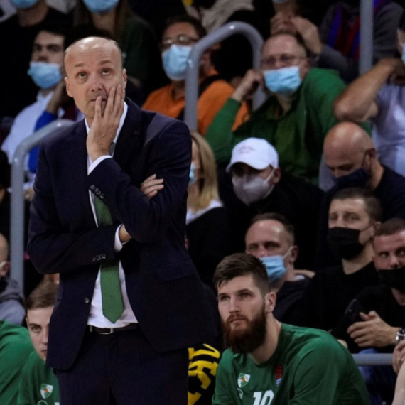 Crno-beli dali otkaz Slovencu