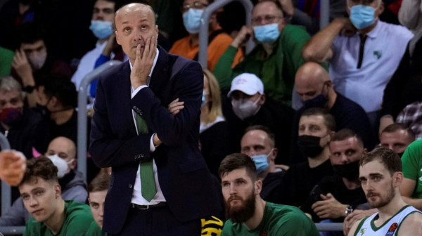 Crno-beli dali otkaz Slovencu