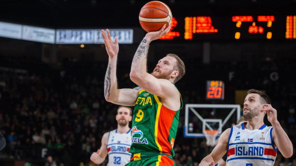 Litvanija se revanširala Islandu – nisu imali rešenje za raspucanog Brazdeikisa