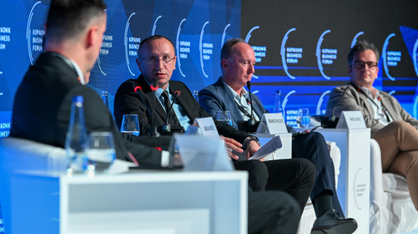 Pontara na KBF: "Jedino gde vidim Srbiju je u EU"