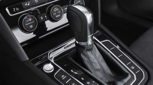 Zašto se menjači sa duplim kvačilom kvare ranije: Vozačke navike koje ih najviše troše