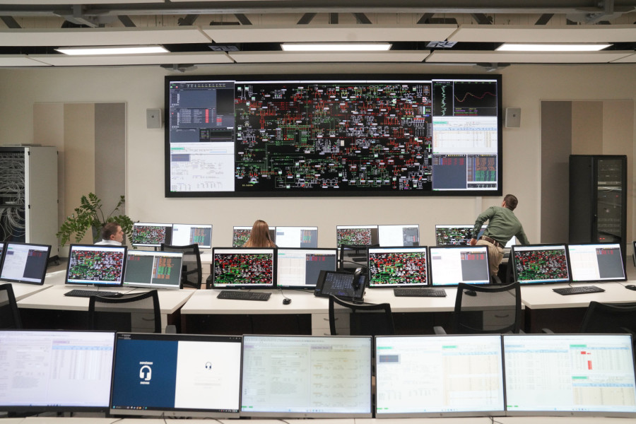 Vučić: Cene nafte i gasa drastično skaču, donećemo mere FOTO