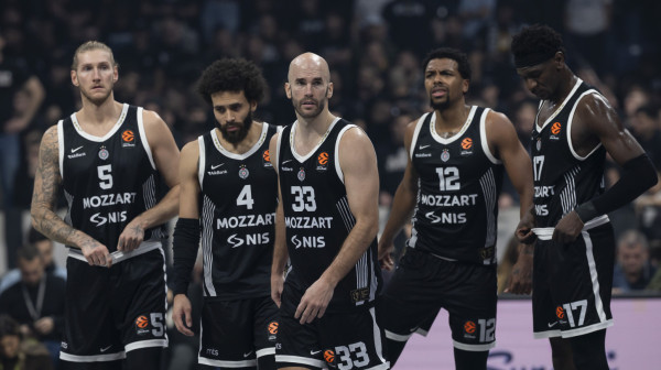 Poznato kada košarkaši Partizana stižu u Beograd