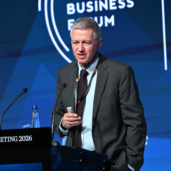 "Građani Srbije sa 100 dinara mogu da kupe više nego državljani SAD sa jednim dolarom"