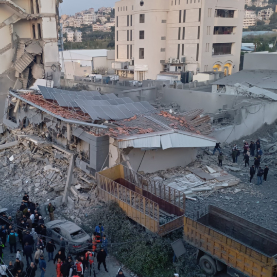 Incident u Tel Avivu: Policija privela turske novinare VIDEO