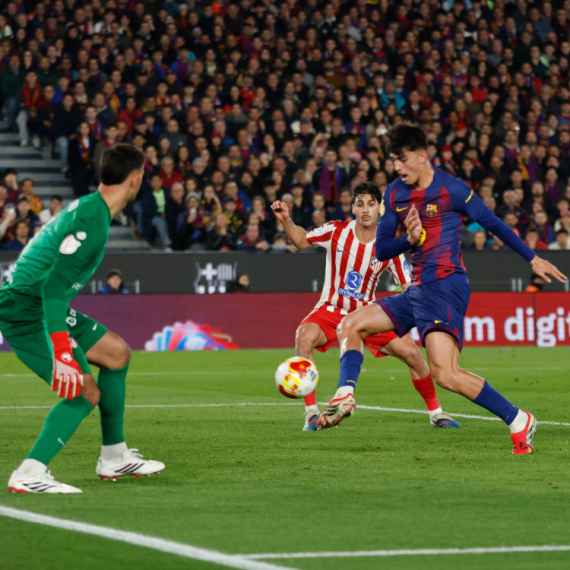 Barsa "preživela", pa povela!