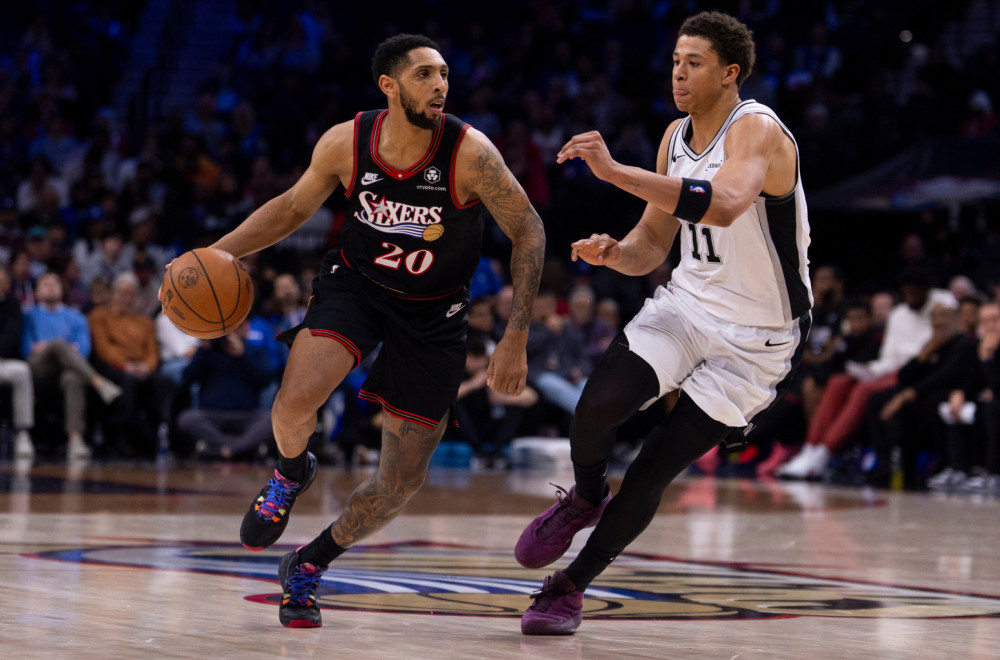 Filadelfija se obrukala pred svojim navijačima – Sparsi na +40 VIDEO