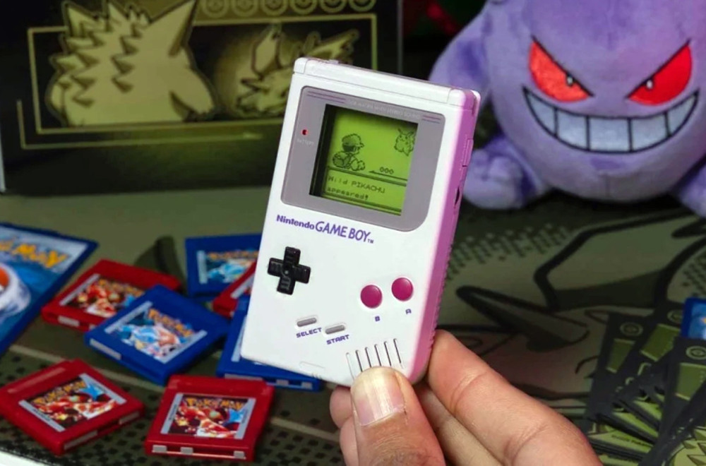 Nintendo objavio novi uređaj: Izgleda kao Game Boy, ali pušta muziku iz Pokemona