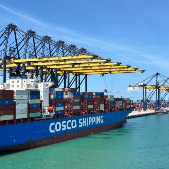 Kineski brodarski džin obustavio rezervacije